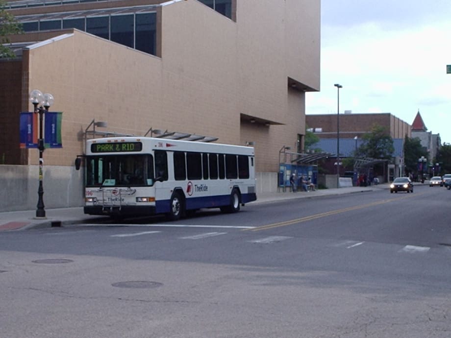 Mich. transit agency drops paratransit provider