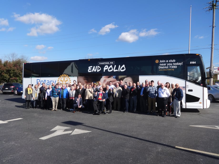 Bailey Trailways creates polio awareness with new Van Hool CX45