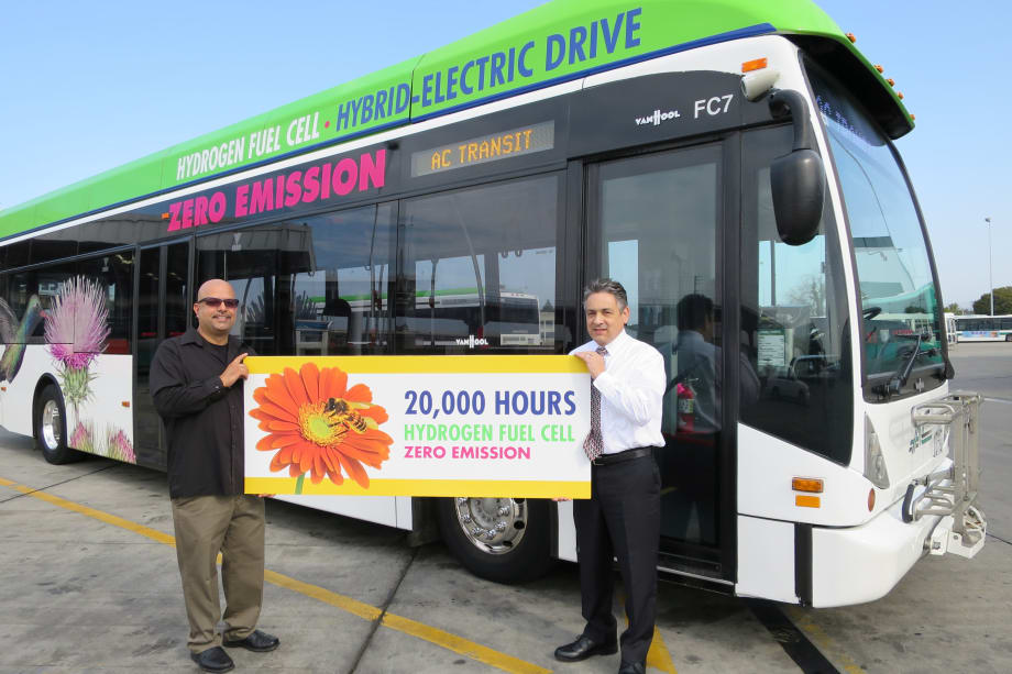 AC Transit fuel-cell bus exceeds 20K hour of service