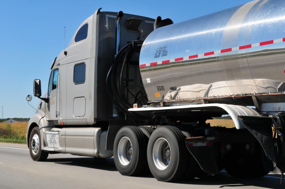 Bridgestone Developing SuperTire for Cummins/Peterbilt SuperTruck II Project