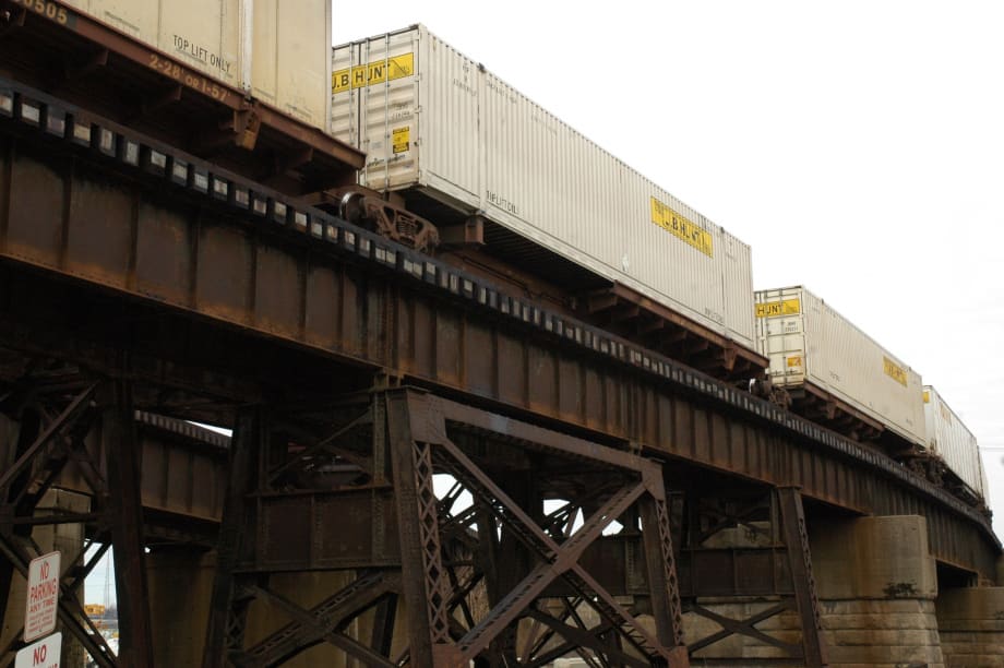 J.B. Hunt Profit Increases More Than 14%