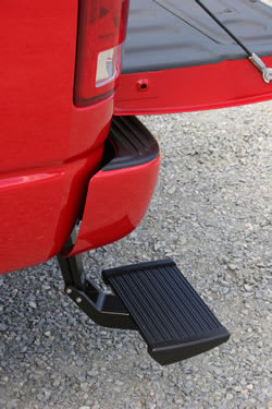 AMP Research BedStep Receives 2006 DaimlerChrysler Design Excellence Award