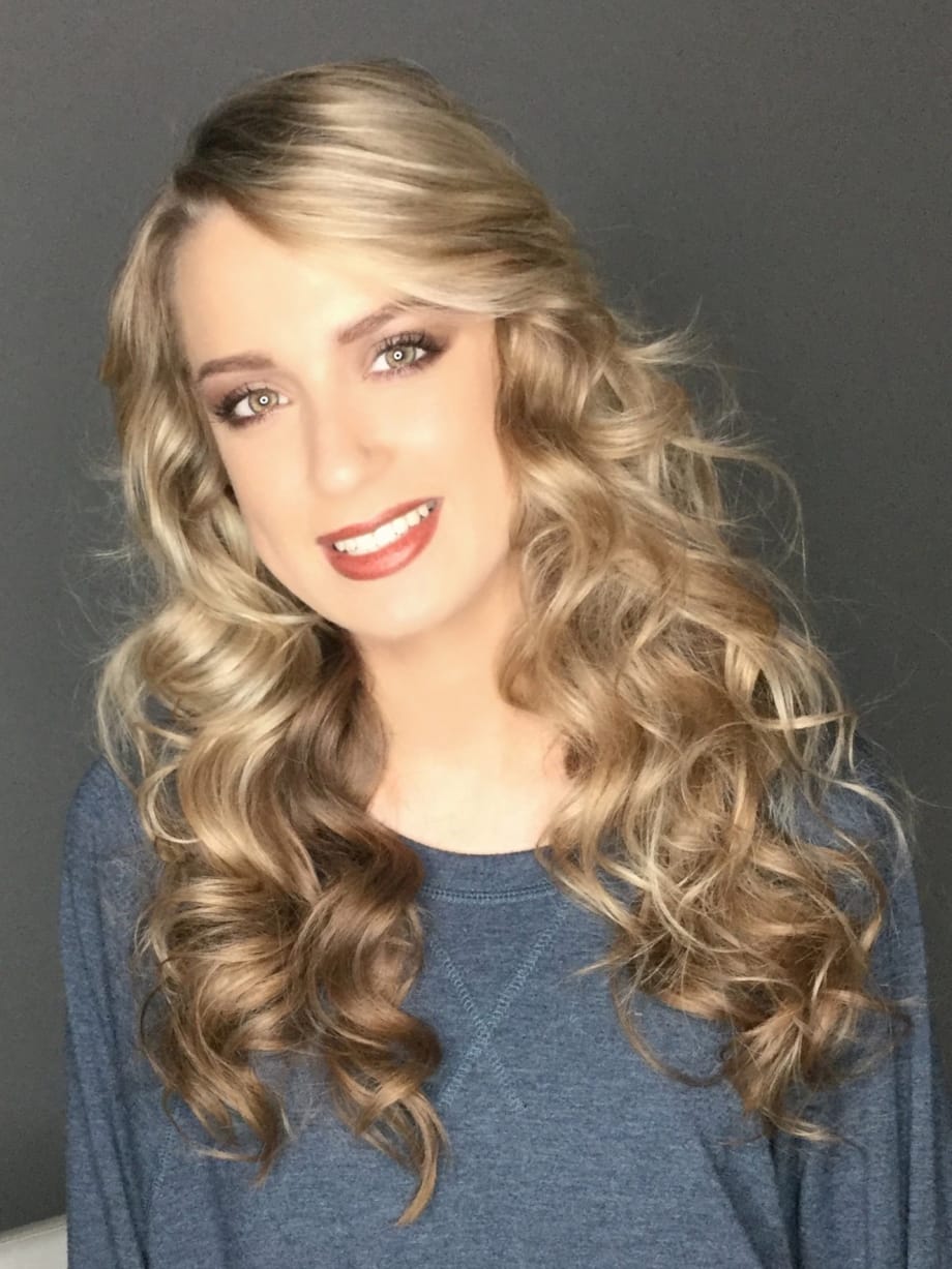 A Whole New Angle on Curls - Staying Ergonomically-Friendly with CurlBar