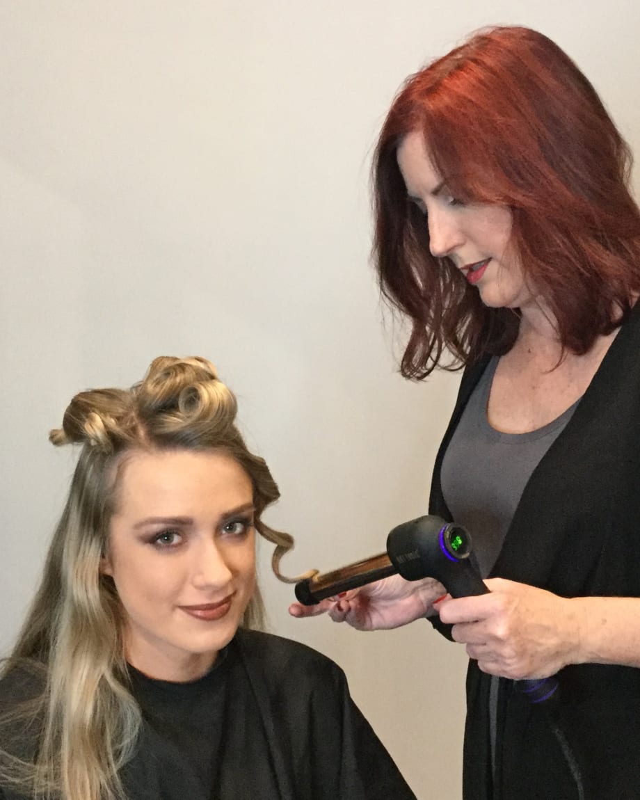 A Whole New Angle on Curls - Staying Ergonomically-Friendly with CurlBar