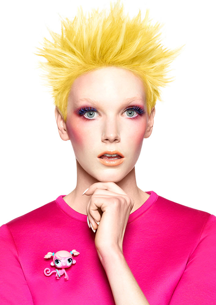 Classical Kimono Meets Harajuku Hair Fashion in Iro Collection