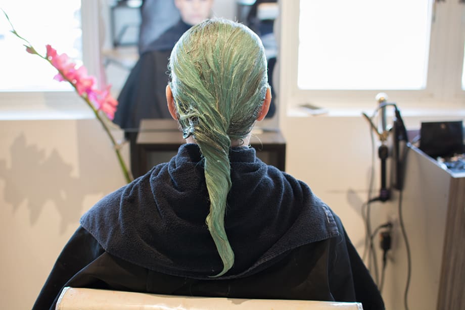 HOW-TO: Mint Meltaway Green Haircolor Makeover