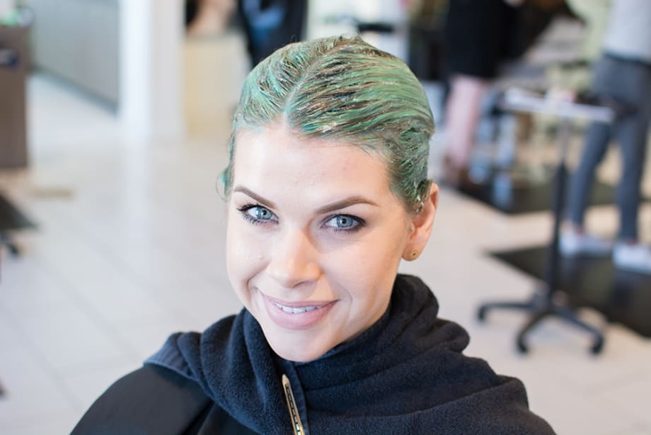 HOW-TO: Mint Meltaway Green Haircolor Makeover