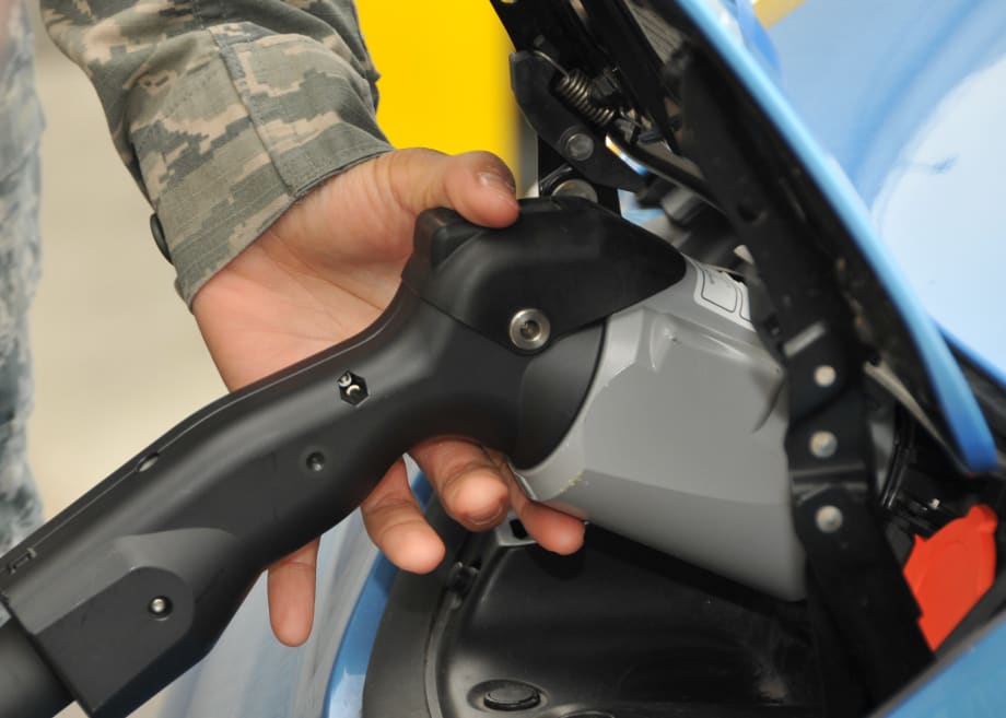 U.S. Air Force Launches All-Electric Vehicle Fleet