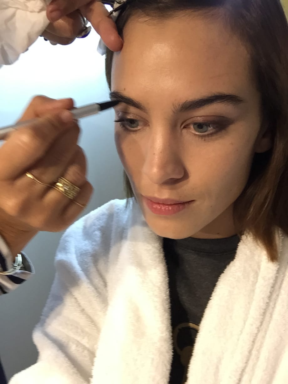 How-To: Alexa Chung's Doe-Eyed Look