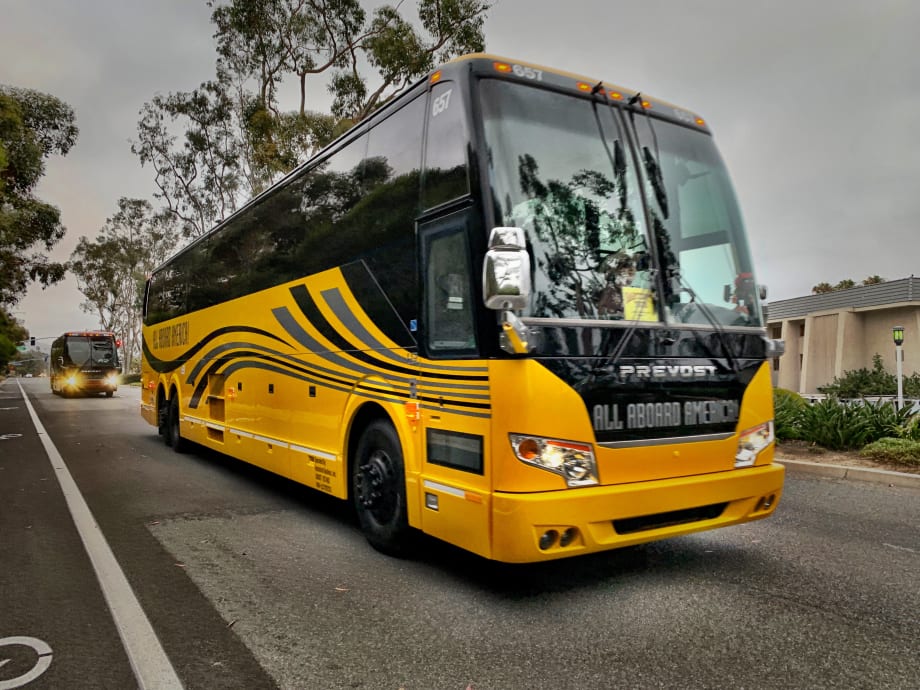 All Aboard America! adds new H3-45s to its fleet