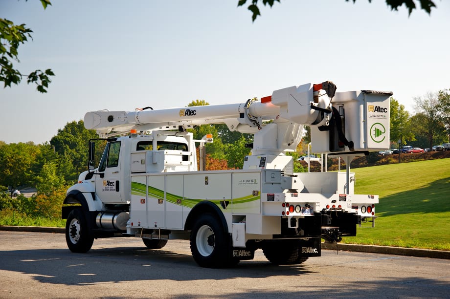 Millions Available for Hybrid/Electric Vehicles Through California’s HVIP Program