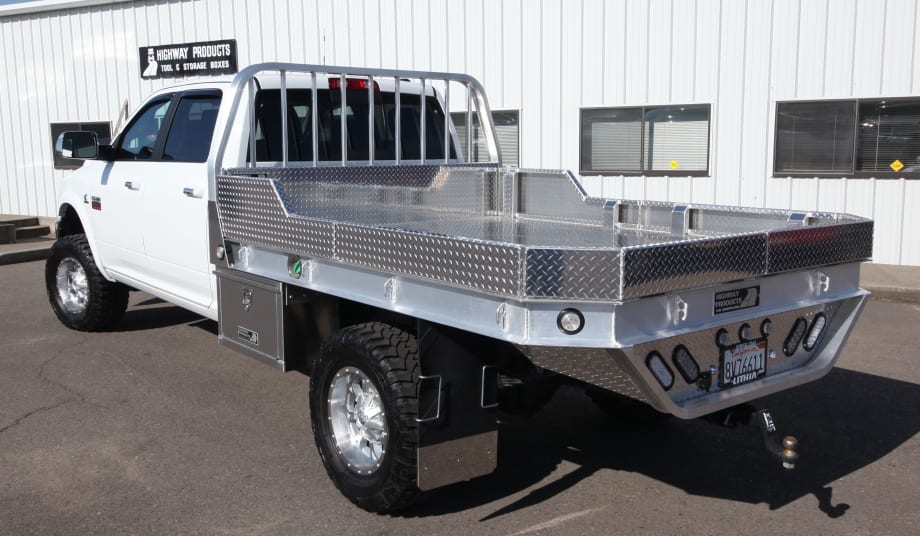 Strongback Flatbed Truck