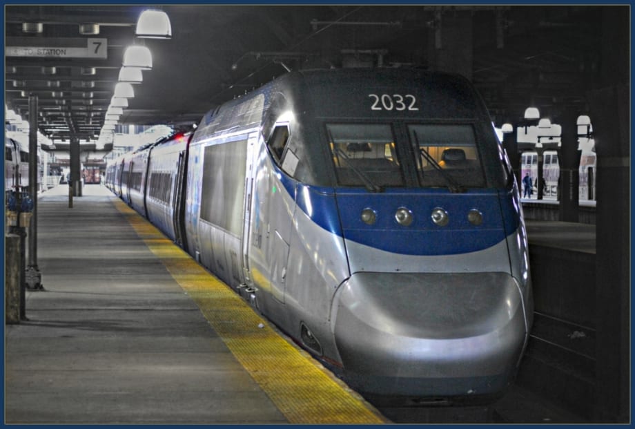 House panel approves Amtrak overhaul