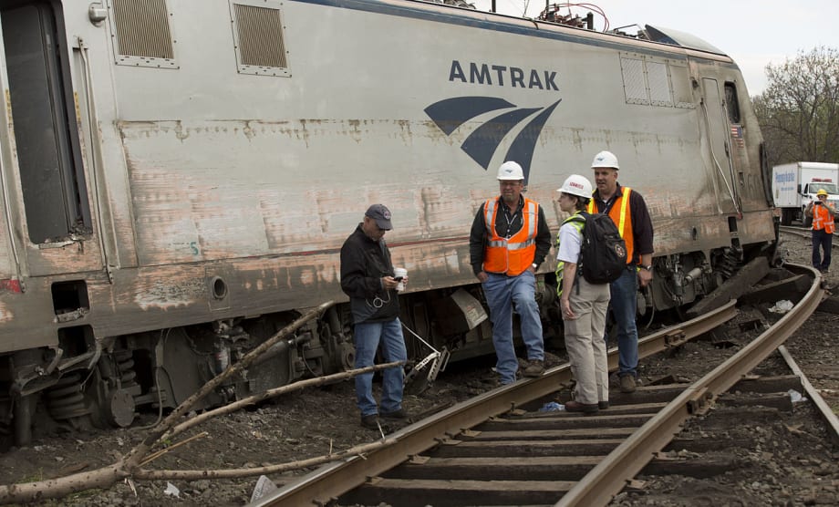 NTSB: Amtrak engineer’s loss of situational awareness led to derailment