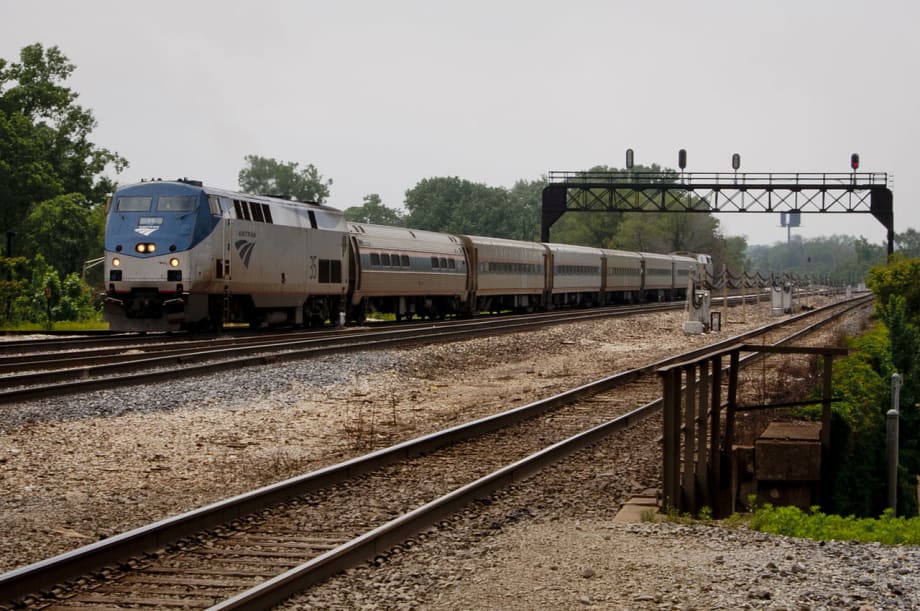 Amtrak forms 'Blue Ribbon Panel' to address Chicago rail gridlock