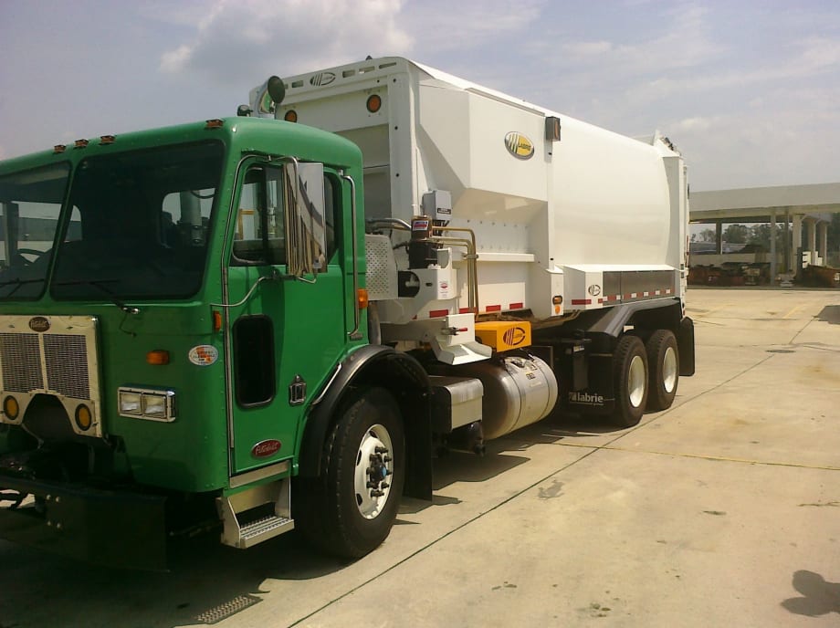 Ann Arbor Saves with Hydraulic Hybrid Recycling Trucks