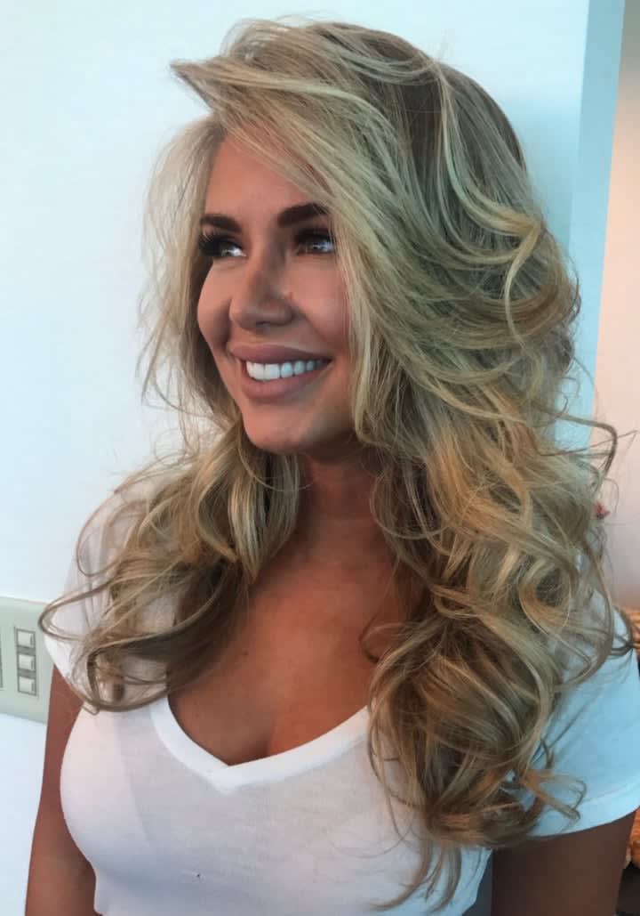 Tips for a Pageant-Worthy Blowout from CHI's Anna Cantu