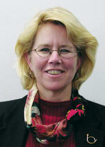 Ferro to Speak at Women In Trucking Event