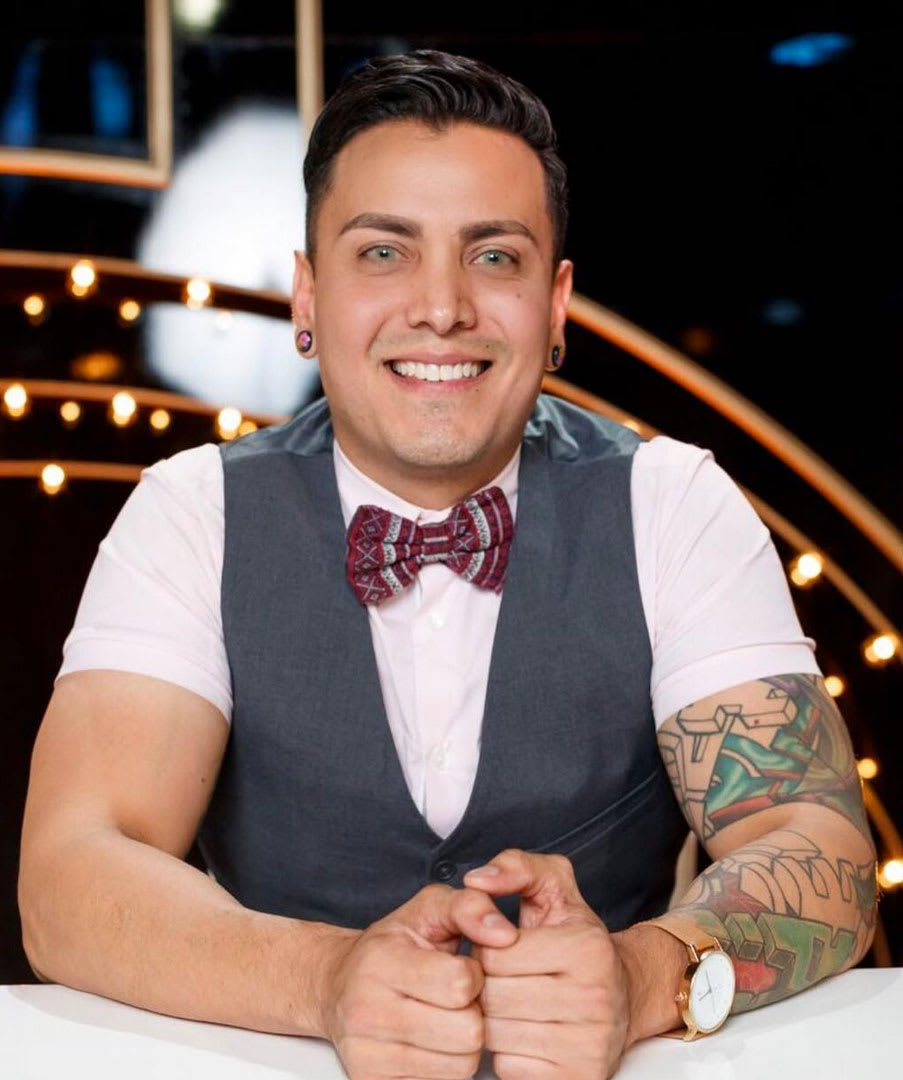 Paul Mitchell Grad Argenis Pinal Wins Kim Kardashian's "Glam Masters"