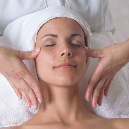 Aroma Transformation Facial