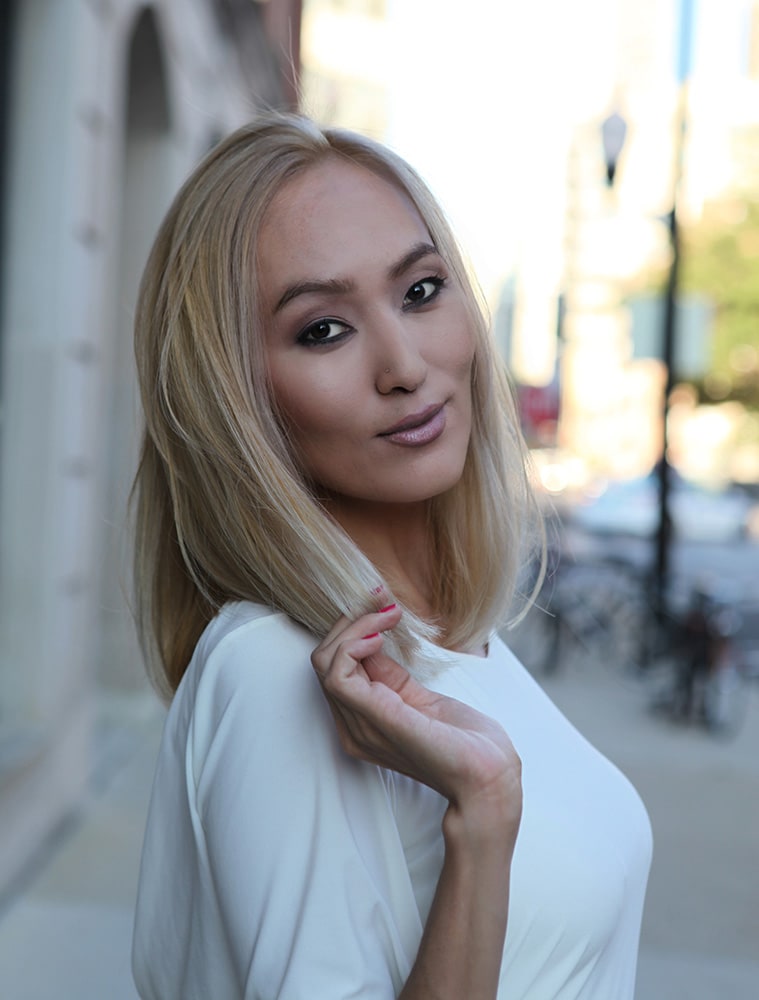 HOW-TO: Grown-out Ombre Transformed into an Edgy, Blonde Lob