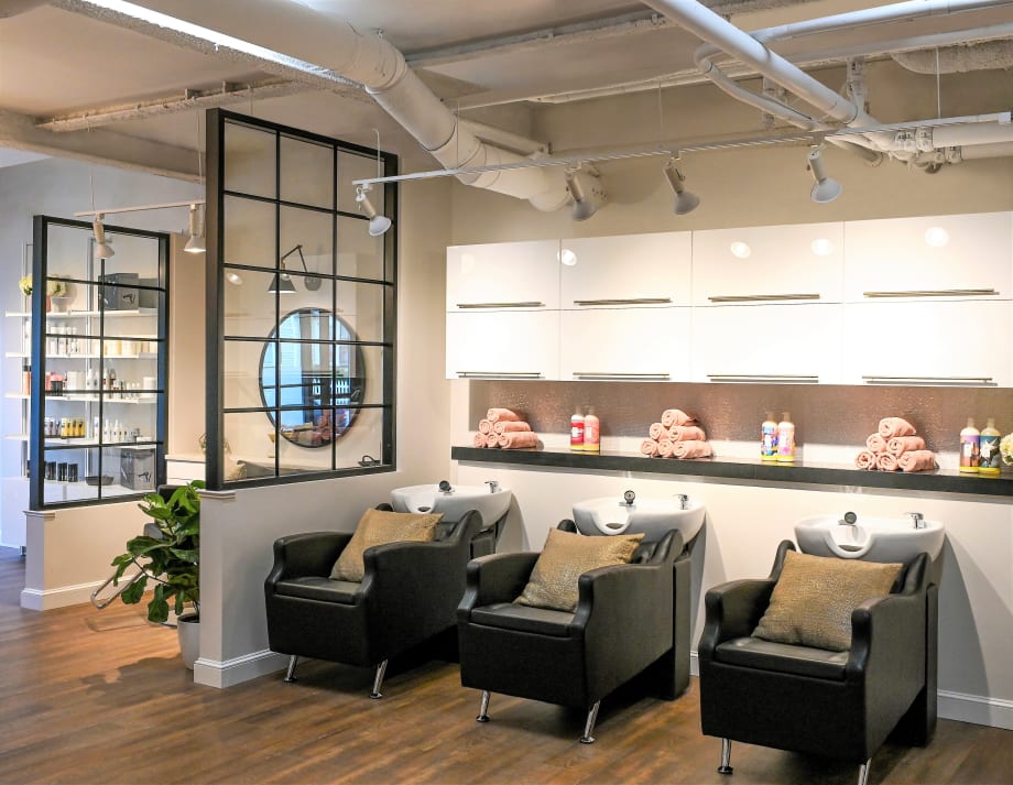 2019 Salons of the Year: Atelier