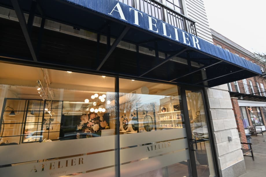 2019 Salons of the Year: Atelier