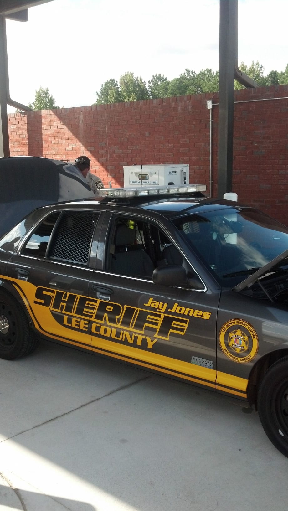 Lee County Sheriff Converts 10 Crown Vics to Propane Autogas