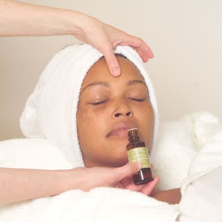 Aveda Green Science Skin Renewing Treatment