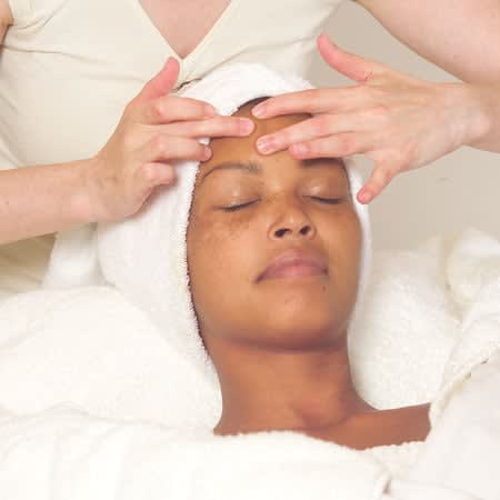 Aveda Green Science Skin Renewing Treatment