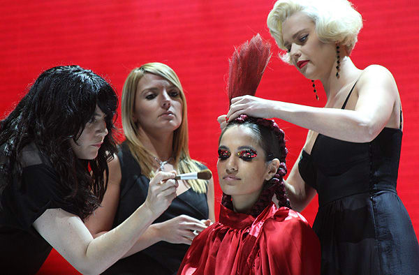 Photo Feature #3 Late Night Show with Antoinette Beenders at the Aveda Congress