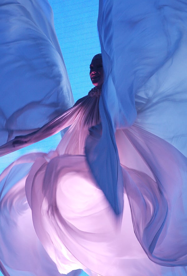 Photo Feature #3 Late Night Show with Antoinette Beenders at the Aveda Congress