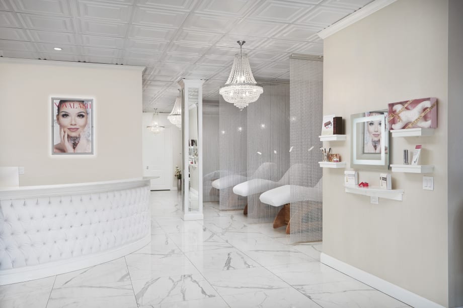 Why Lash by Lash's Owner Chose NovaLash