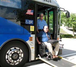 Fla.'s Broward County considering taxis, Uber, Lyft for paratransit