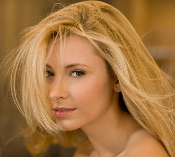 Power Blonding TIPS By Eva Scrivo