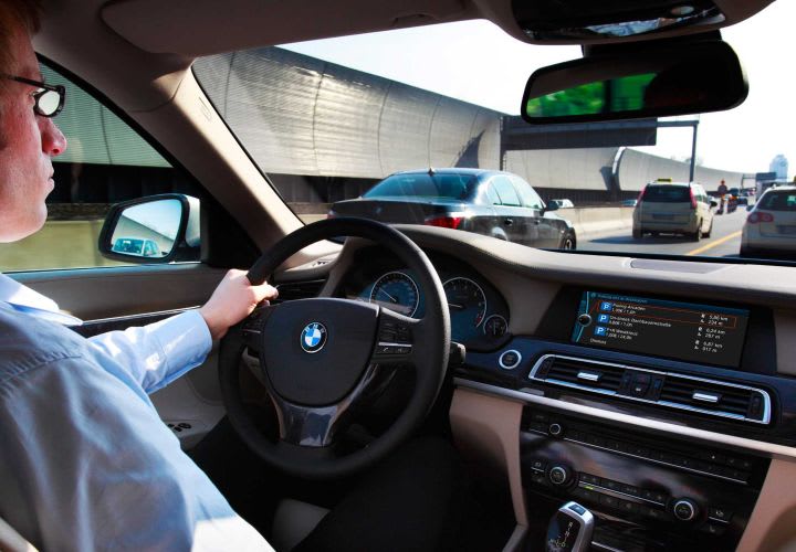 BMW Developing In-Car Advertising