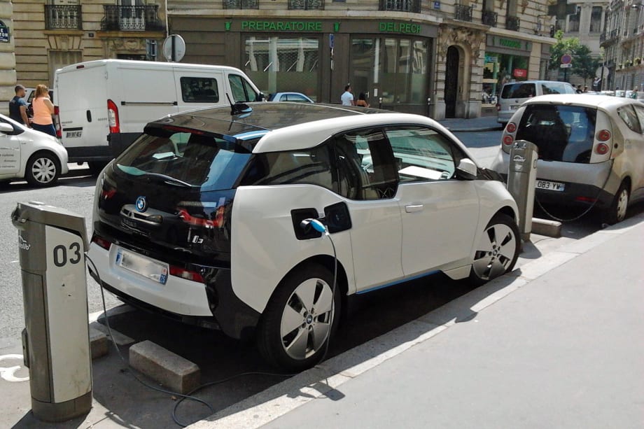 DriveNow Adds Electric Vehicles to London Fleet