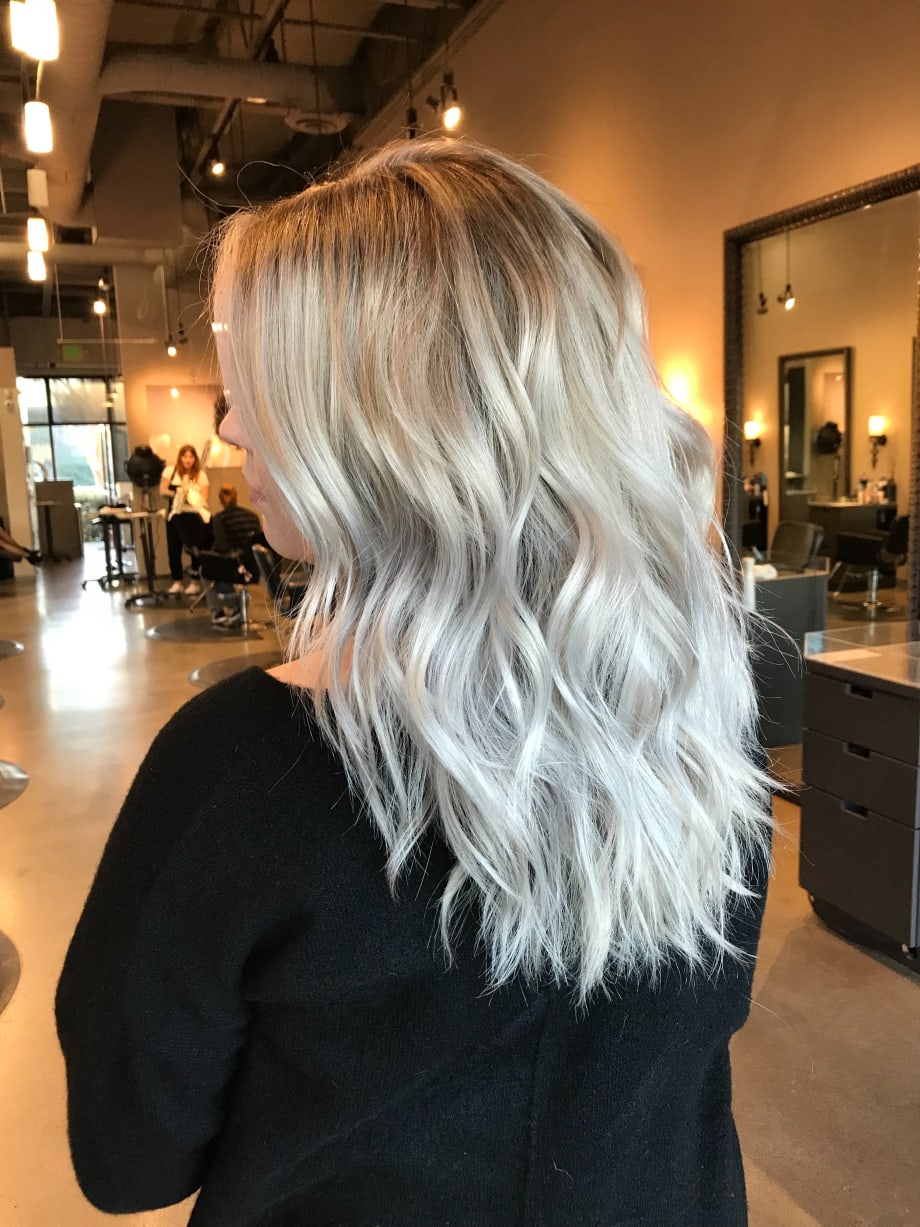 MAKEOVER: A Fresh New Look For A Recent Beauty School Grad