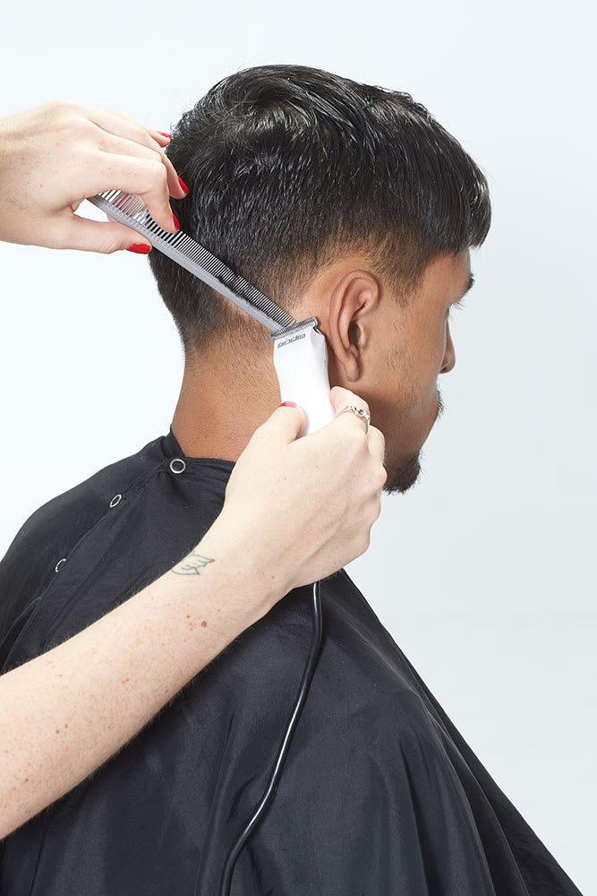 Elegant Edge: Clipper Cut Men