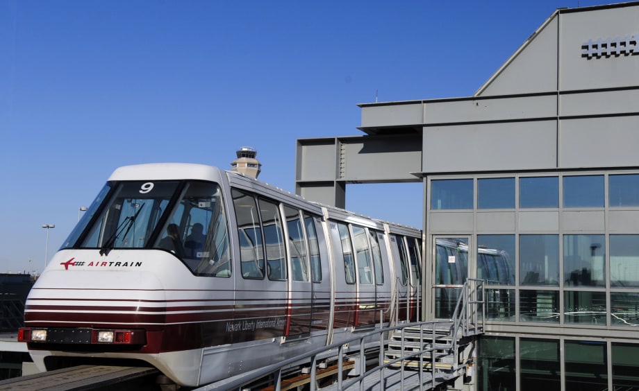 Port Authority of NY/NJ extends Bombardier contract