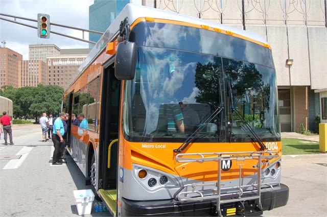 LA Metro, SEPTA among FTA 'Low-No' grant awardees 