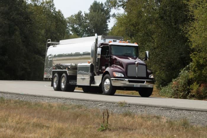 Quick Spin: Strong Underpinnings Turn a Medium Into a Heavy