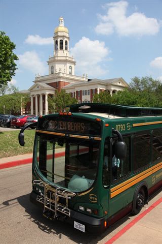 UT Profile: Baylor U. shuttles crucial to easing congestion