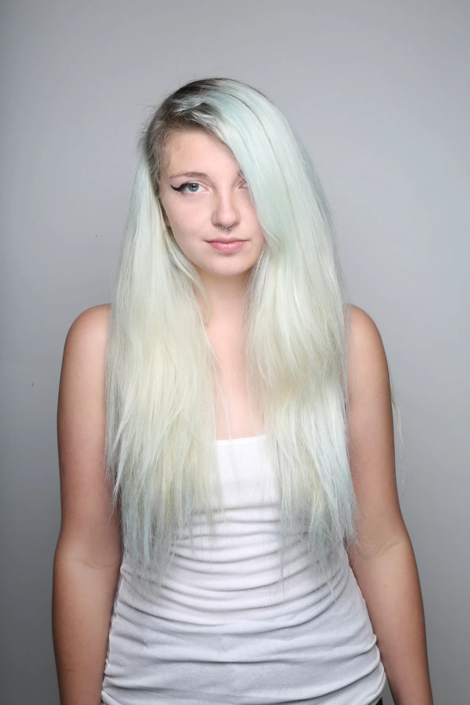 HOW-TO: Smokey Lavender Hair Color with Face-Framing Silver Accent & Root Shadow