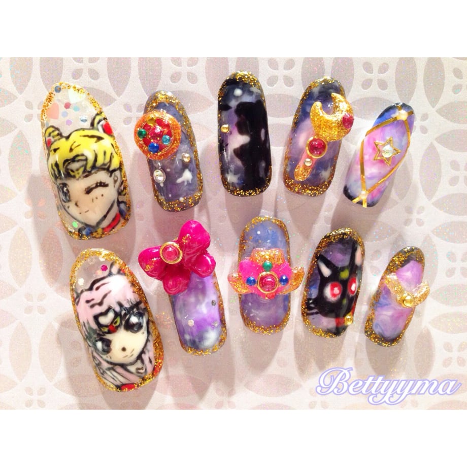 Comic-Con Nails: Comic Book Nail Art for Heroes and Villains