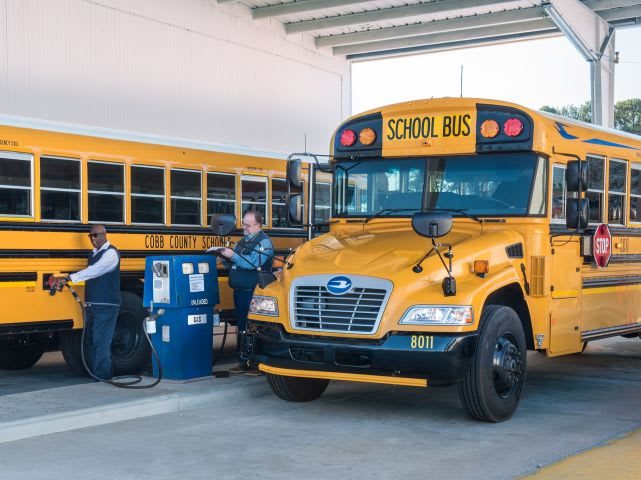Blue Bird Vision Gasoline School Bus Certified by EPA, CARB