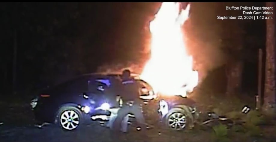 South Carolina Officers Rescue Man from Burning Car
