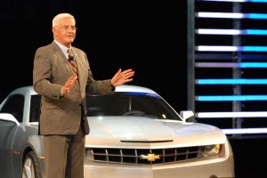 Lutz Addresses Fleets in Charlotte