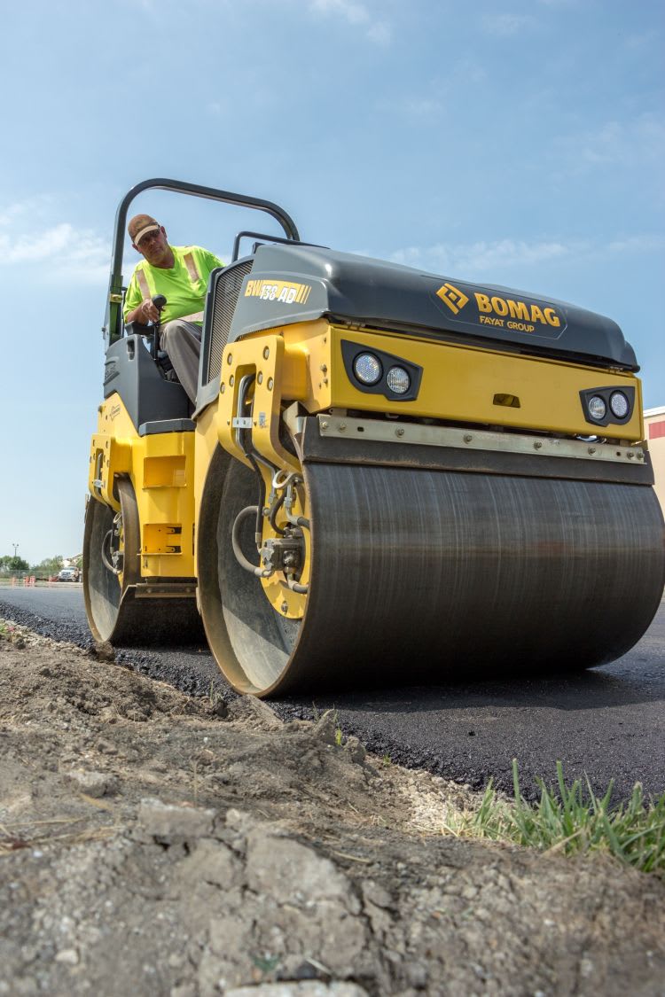 A Vibratory Roller That Alerts the Operator