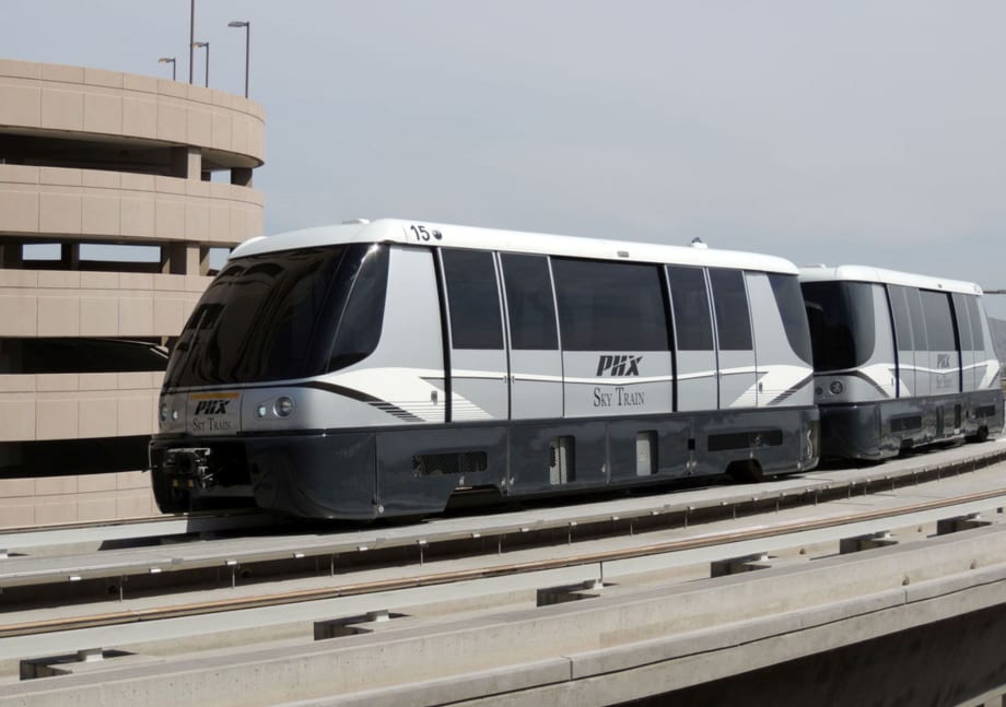 Bombardier contracted to extend Phoenix airport people mover